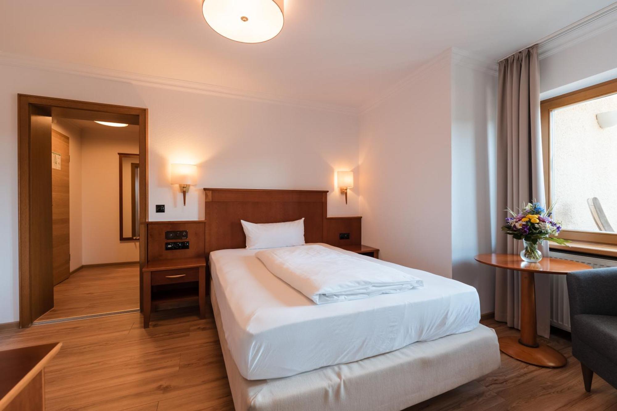 Posthotel Rattenberg מראה חיצוני תמונה